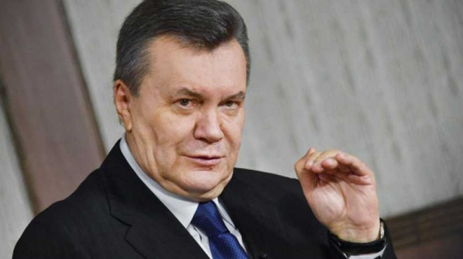 Янукович направив до суду позов на Раду через відсторонення