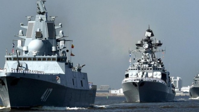 Росія здалася: ірландські рибалки “відігнали” військовий флот РФ