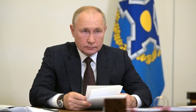 Путін відклав можливе вторгнення до України ближче до весни, – NYT