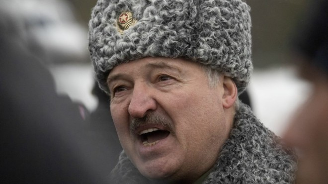 Лукашенко пригрозив Заходу стати “вічним президентом” та назвав умови, за яких готовий залишити владу