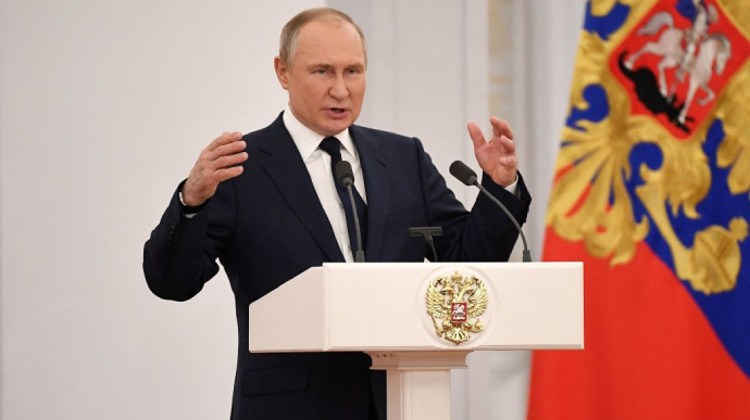 Путін погрожує “блискавичними ударами” тим, хто захоче втрутитися у війну