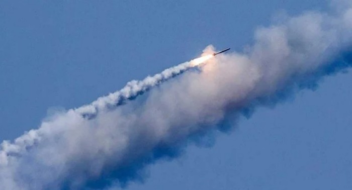 Ракета, випущена по Україні, впала у російському селі Весела Лопань