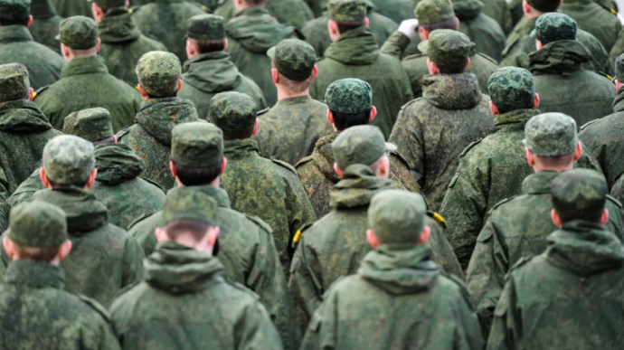 Російські солдати масово здаються у полон – ГУР