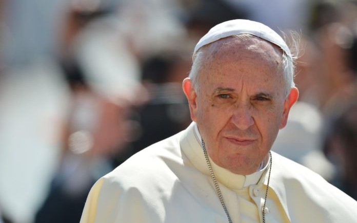Папа Римський закликав Путіна зупинити війну, а Зеленського – відкритись пропозиціям миру