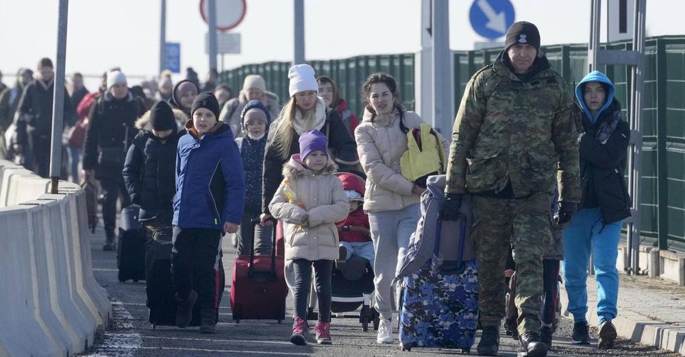 “Це мова ворога”: поляків дратує російська серед біженців з України