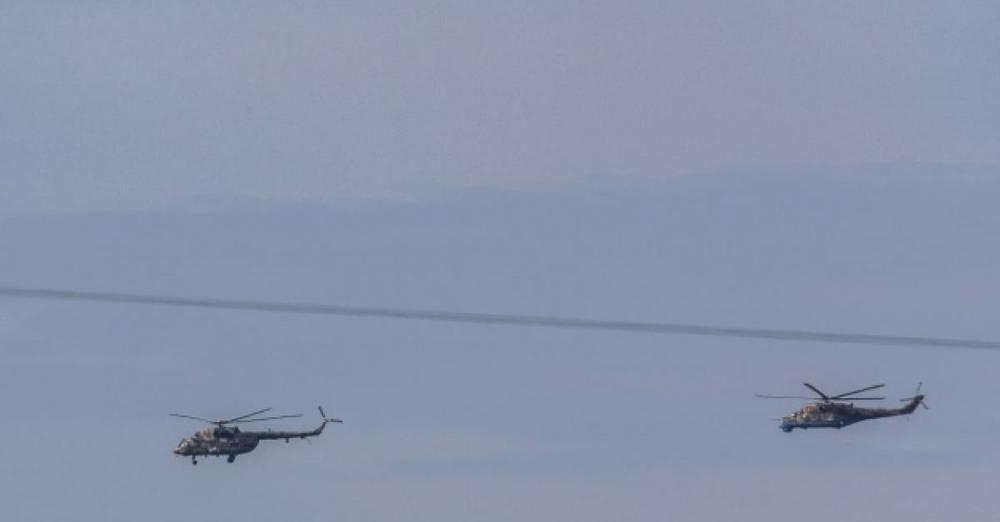 Білоруські гелікоптери перетнули кордон із Польщею: що відомо