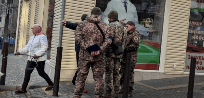 Нова серiя “полювання ТЦК” в Одесі і Львові (ВІДЕО)