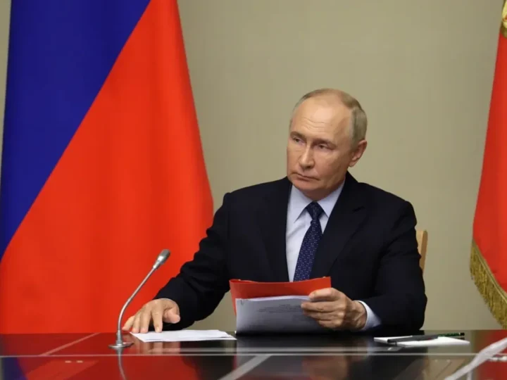 путін анонсував нове перемир’я з нагоди 9 травня