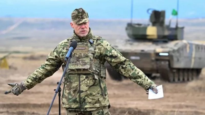 Будапешт готується до війни: опозиція опублікувала “злив” розмови міністра оборони Угорщини
