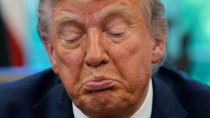 Трамп пояснив, чому не впроваджує санкції проти РФ