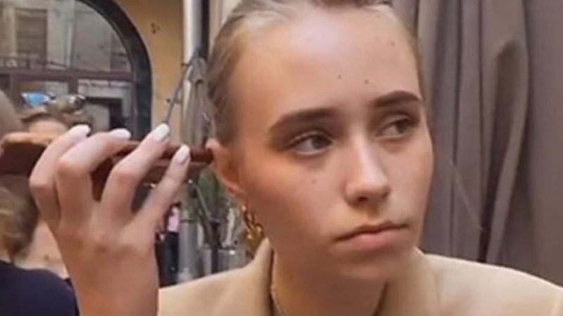 Позашлюбна дочка Путіна працює менеджеркою в художній галереї у Парижі, – ЗМІ
