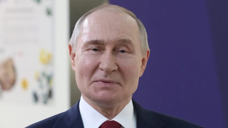 Путін пригрозив Заходу у разі продовження підтримки України