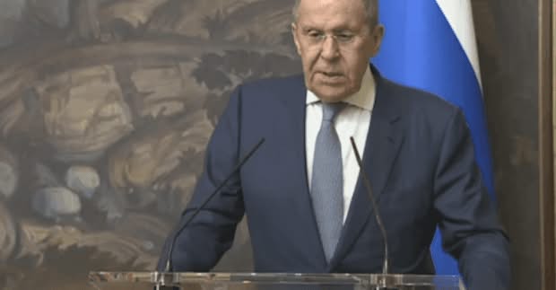 “Ні слабкості, ні слабини”: Лавров видав гучні заяви про війну та Макрона