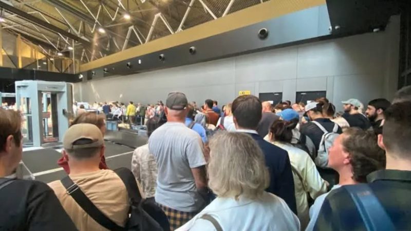 Хаос у Росії: “Аерофлот” зупинив роботу через кібератаку