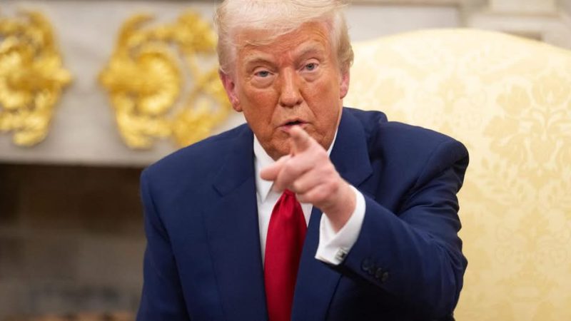 Трамп натякнув, що Зеленський може закінчити війну, якщо відмовиться від Криму та НАТО