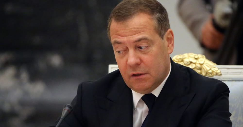 Очікуйте на подальші кроки, – Медведєв уперше зробив заяву після погроз Трампа атомними човнами