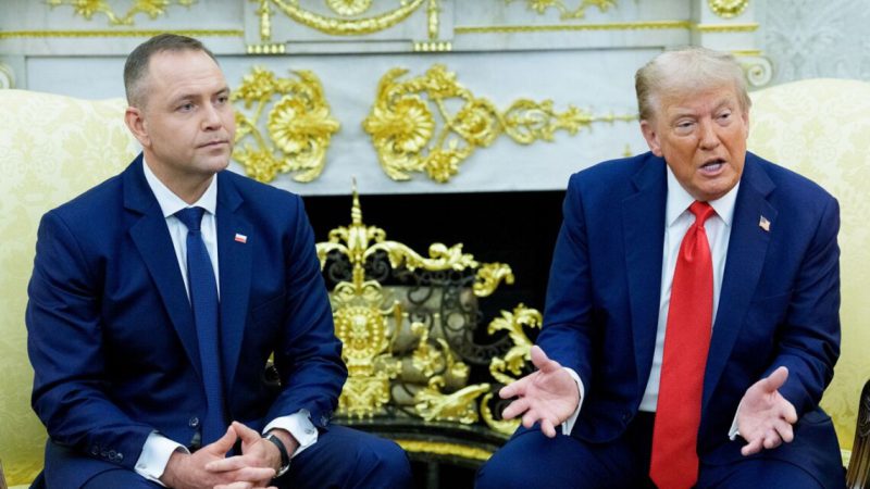 Трамп надіслав листа президенту Польщі Навроцькому – ЗМІ