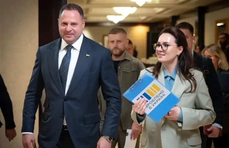 Українська делегація вирушила на переговори у США