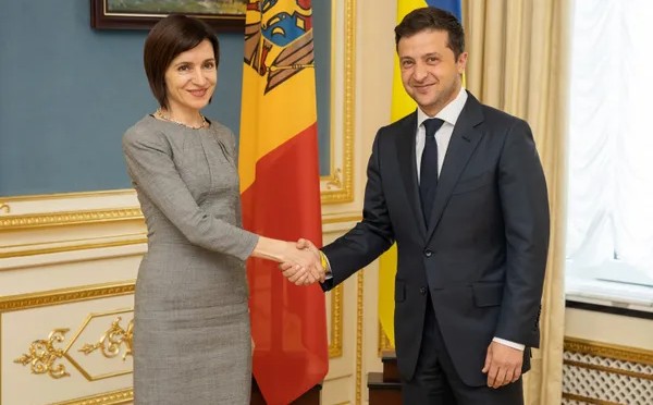 Молдова вибрала нового президента, перемогла жінка: що про неї відомо