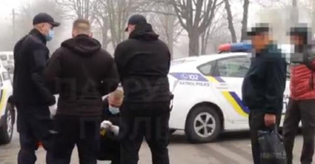 Львівський наркодилер тікав від поліції і на ходу викидав наркотики  https://zaxid.net/news/
