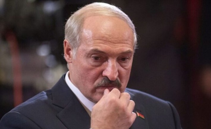 Ну що бацька, награвся в войнушку?! А тепер получай! Щойно В США офіційно заявили, що мають намір притягнути Лукашенка до відповідальності за підтримку вторгнення РФ в Україну