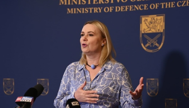 Чехія продовжить допомагати Україні покласти край війні з путінськими нацистами – міністр оборони