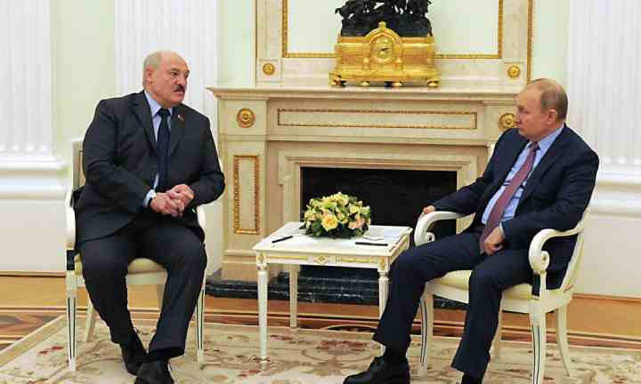 Хочуть діалогу із Заходом та економічної співпраці: про що говорили Путін і Лукашенко