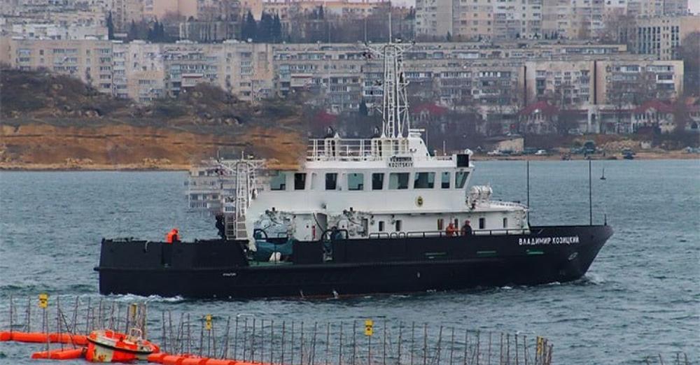У Севастополі вибухнув російський корабель – соцмережі
