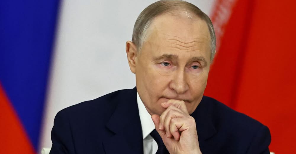 Путін після розмови з Трампом вийшов до ЗМІ: головні заяви