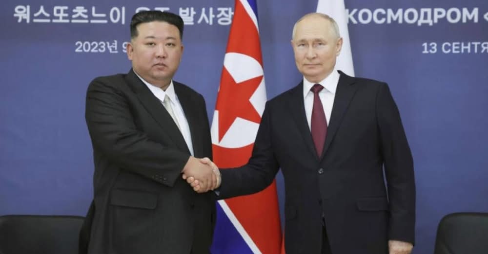 Путін зрадив Кім Чен Ина заради параду у Москві, – СЗР України