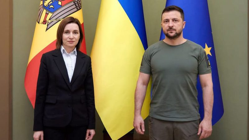 Всупереч деяким заявам, Україна почне переговори про вступ до ЄС разом із Молдовою