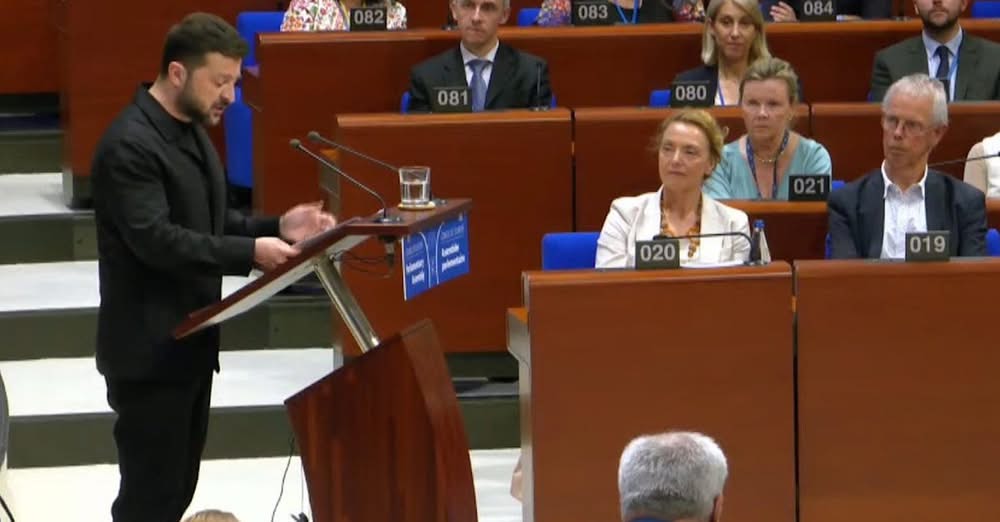 Ми повинні покарати Росію, – Зеленський виступив у ПАРЄ після підписання угоди про Спецтрибунал