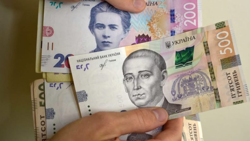 В Україні зросла середня зарплата — кому платять найбільше