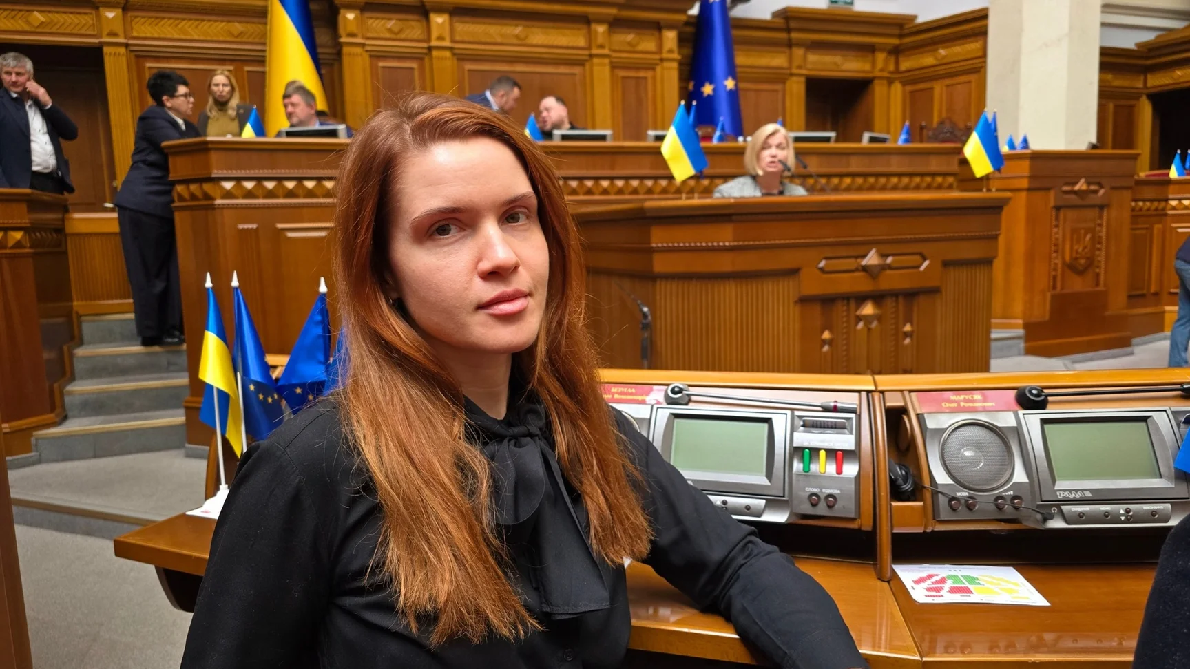 Депутатка Безугла назвала «кармою» загибель від обстрілу чоловіка, який у 30 років навчався у виші