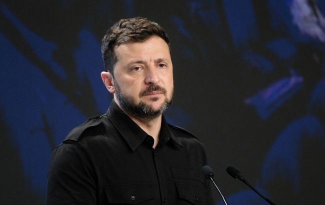 Рейтинг Зеленського впав після спроби позбавити НАБУ незалежності, – КМІС