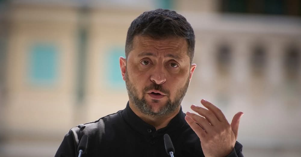 Зеленський назвав головну причину, чому чоловікам 18–22 років дозволили виїзд за кордон