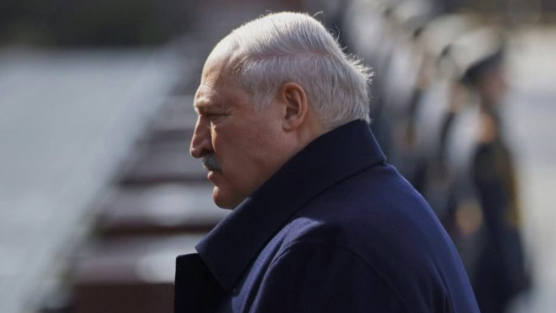 Лукашенко помилував 31 громадянина України – передавання відбувається просто зараз