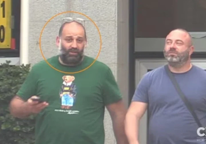 Міндіч утік з країни незадовго до обшуку – джерела УП