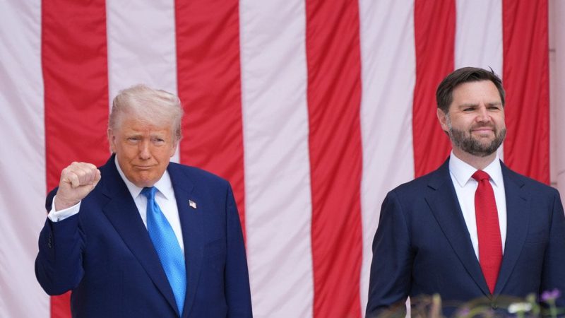 У Трампа вибухнув внутрішній конфлікт через “мирний план” щодо України — BILD