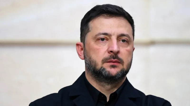 Зеленський заявив нардепам, що не знав жодних деталей про “плівки Міндіча” – джерело