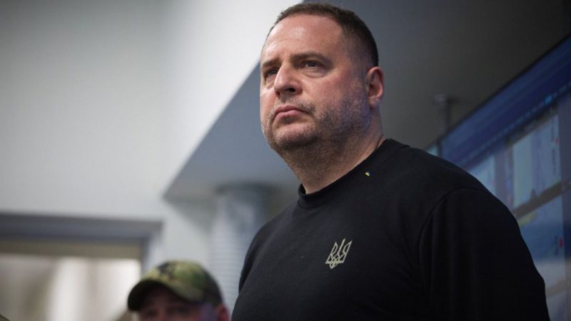 Підозра можлива: нардеп Железняк розповів, де зараз Єрмак