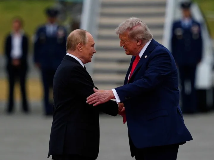 «Путін готовий»: Трамп звинуватив Україну у затягуванні з мирною угодою