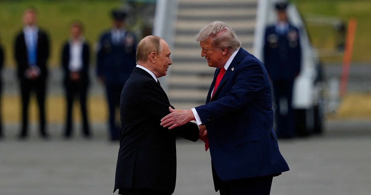 «Путін готовий»: Трамп звинуватив Україну у затягуванні з мирною угодою