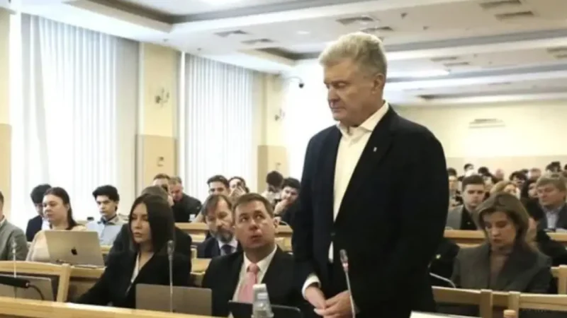 Порошенко вийшов зі звинувачуванням влади: що він сказав